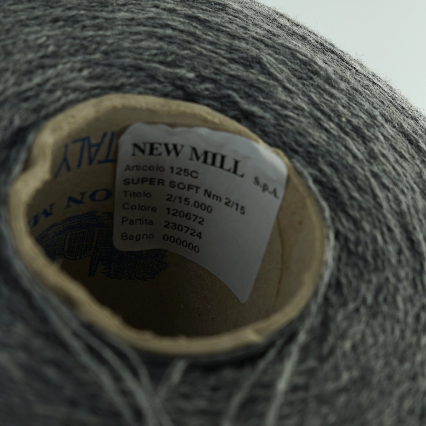 NEW MILL - Garn aus 100% WV NM 2/15 - Merinowolle