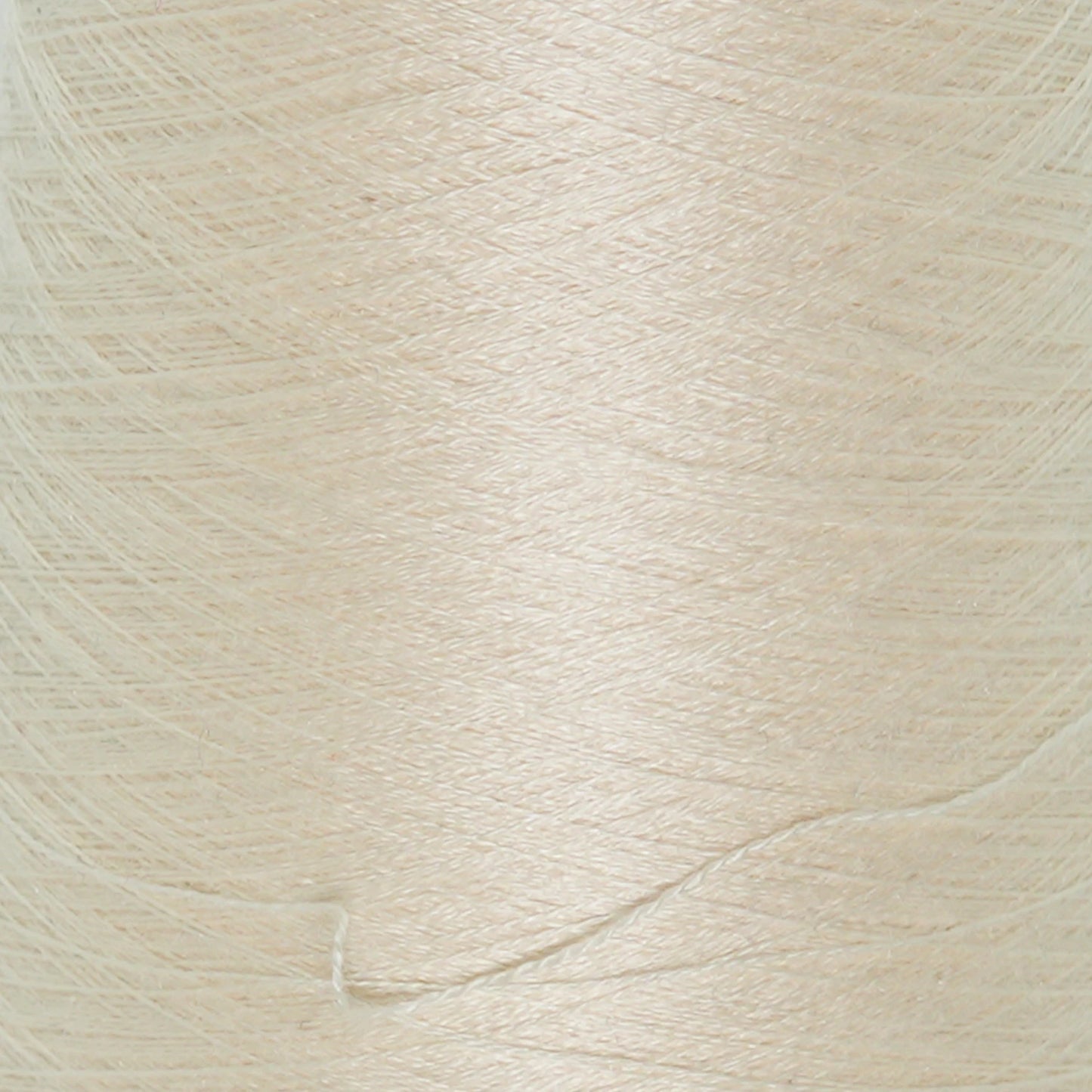 CARIAGGI JAIPUR – 180 g Kone – 70% Kaschmir 30% Seide – Ivory White mit cremigem Elfenbein-Unterton