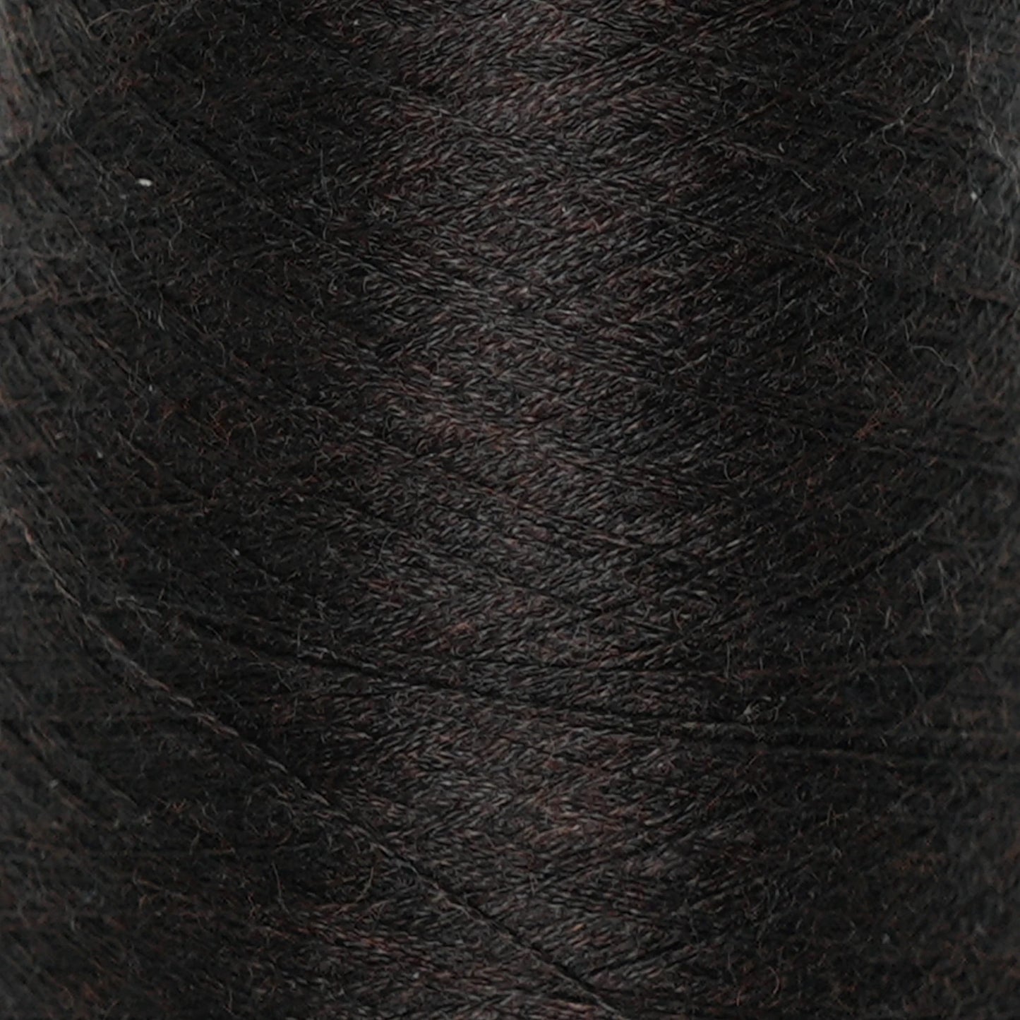 CARIAGGI JAIPUR – 75 g Kone – 70% Kaschmir 30% Seide – Espresso Brown mit tiefem Dunkelbraun-Ton