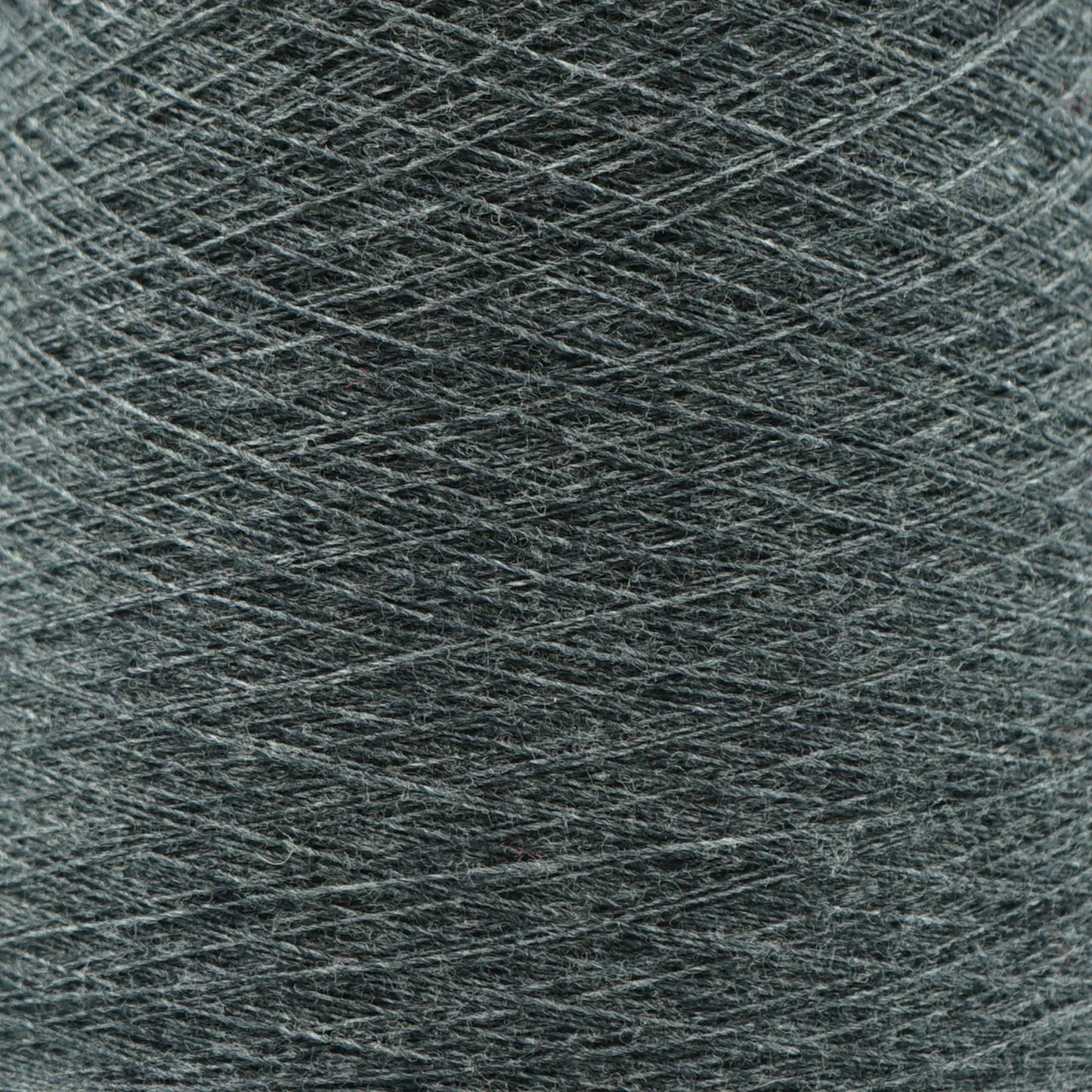 MILLEFILI - Garn aus 35%PA 30%WV 30%VI 5%WS NM: 2/30