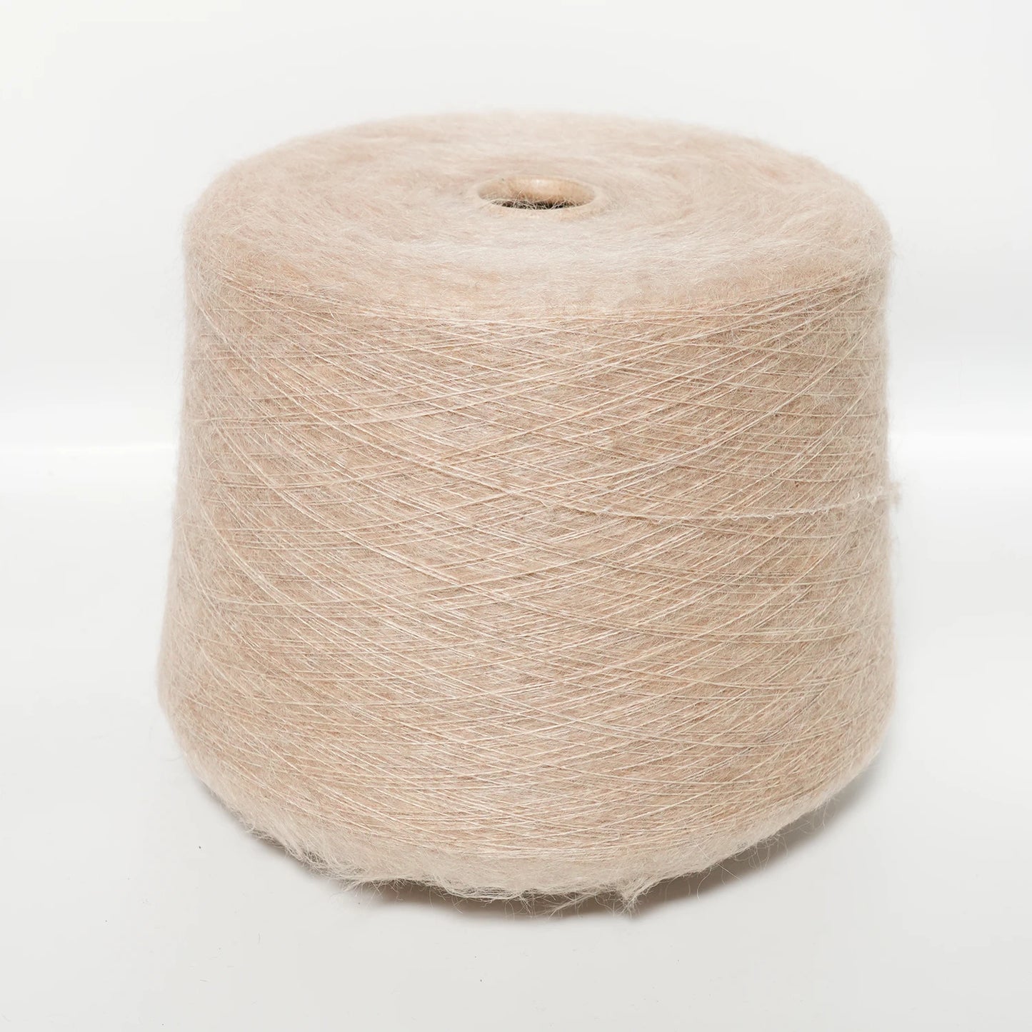 MILLIFILI Cremebeige – 38% Mohair, 30% Wolle, 29% Polyamid, 3% Elasthan 100g