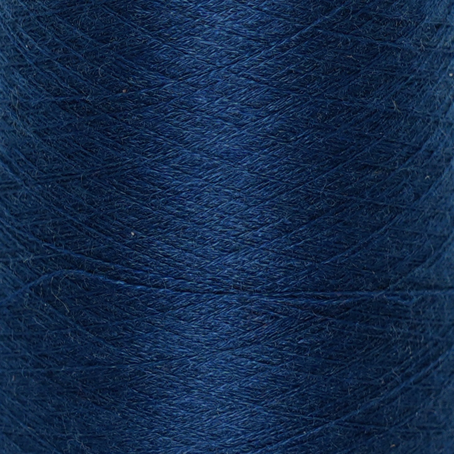 CARIAGGI JAIPUR – 105 g Kone – 70% Kaschmir 30% Seide – Navy Blue mit tiefem Marine-Unterton