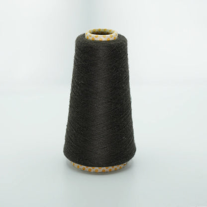CARIAGGI JAIPUR – 125 g Kone – 70% Kaschmir 30% Seide – Charcoal Black mit tiefem Anthrazit-Unterton
