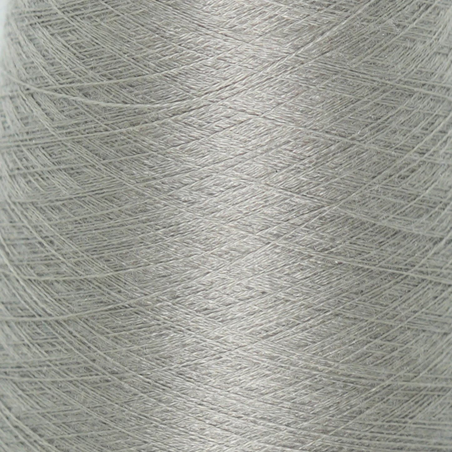 CARIAGGI JAIPUR – 175 g Kone – 70% Kaschmir 30% Seide – Pearl Grey mit hellem Silber-Unterton