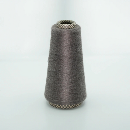 CARIAGGI JAIPUR – 130 g Kone – 70% Kaschmir 30% Seide – Soft Greige mit zartem Braun-Grau-Mix