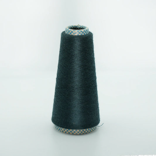 CARIAGGI JAIPUR – 75 g Kone – 70% Kaschmir 30% Seide – Deep Forest Green mit sattem Tannengrün-Ton