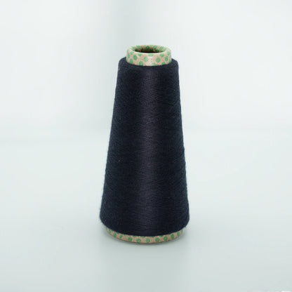 CARIAGGI JAIPUR – 88 g Kone – 70% Kaschmir 30% Seide – Classic Navy Blue mit elegantem Dunkelblau-Ton