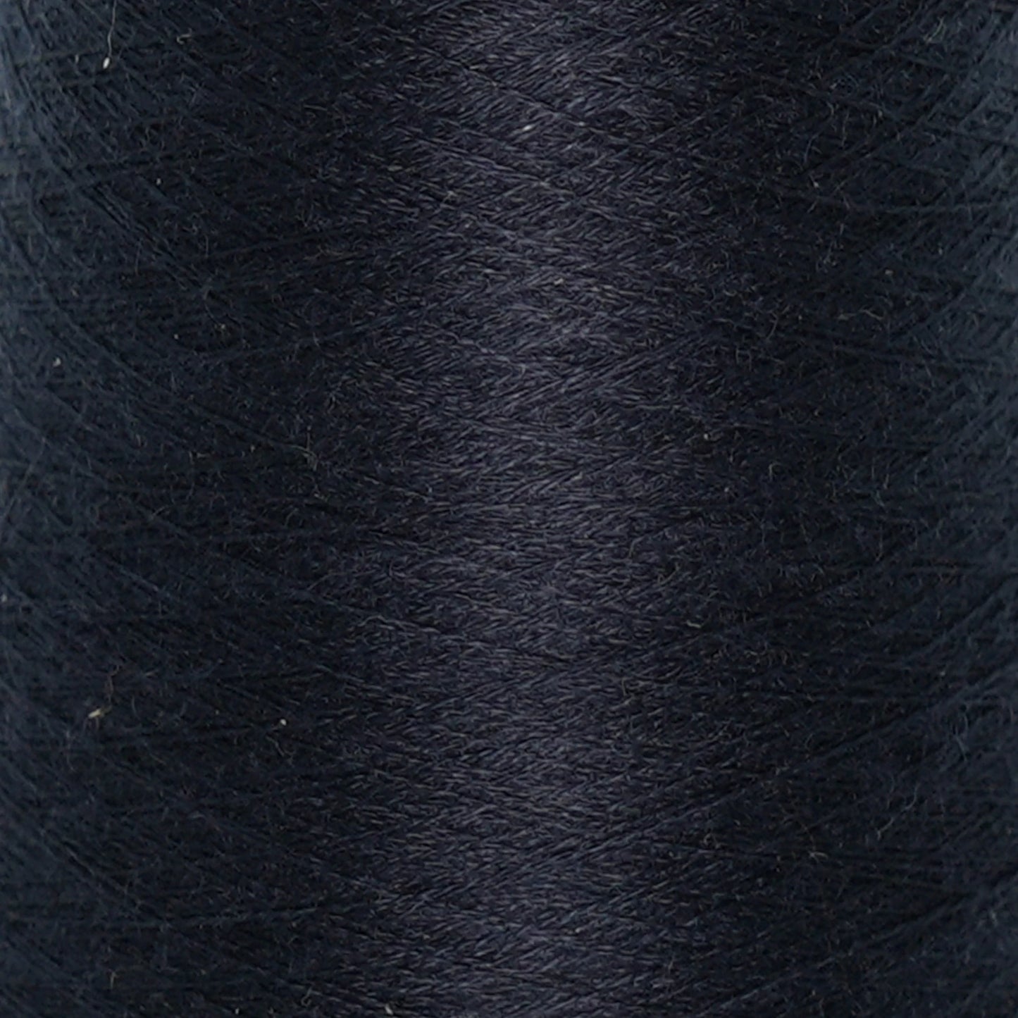 CARIAGGI JAIPUR – 88 g Kone – 70% Kaschmir 30% Seide – Classic Navy Blue mit elegantem Dunkelblau-Ton